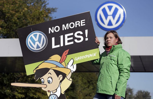 Volkswagen tiếp tục thu hồi gần 3 triệu ô tô tại châu Âu