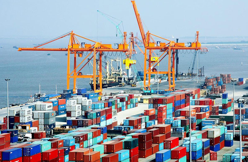 Kim ngạch xuất nhập khẩu đạt hơn 257 tỷ USD 