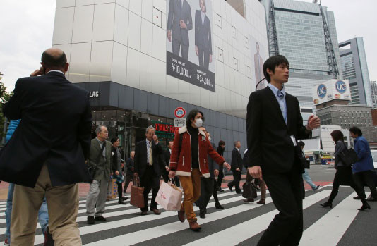 Thiếu cởi mở, kinh tế Nhật có tụt hậu? 