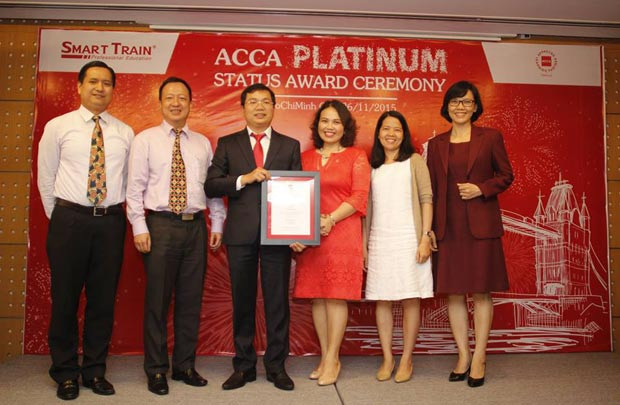 Smart Train được công nhận đạt chuẩn chất lượng Platinum