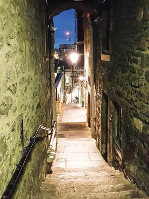 Edinburgh - Hẻm nhỏ quê người doanhnhansaigon