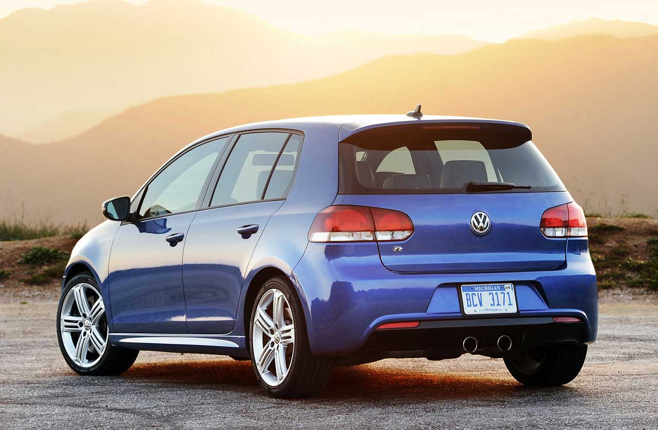 Pháp: Volkswagen thu hồi 940.000 ô tô gian lận khí thải