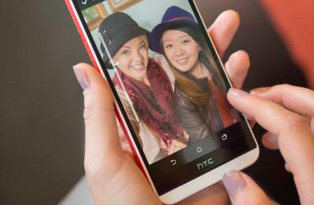 “Vua selfie” HTC Desire Eye lên kệ