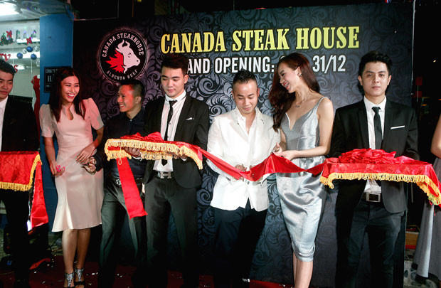 Thưởng thức bò Alberta tại Canada Steakhouse