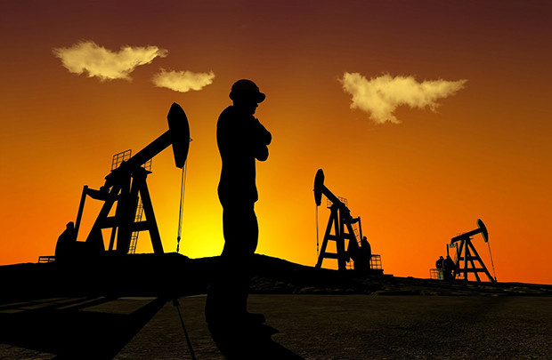 Giá dầu lao dốc đe dọa thị trường việc làm ngành dầu mỏ