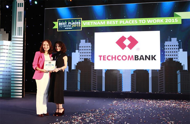 Techcombank tiếp tục vào Top 3 nơi làm việc tốt nhất Việt Nam 