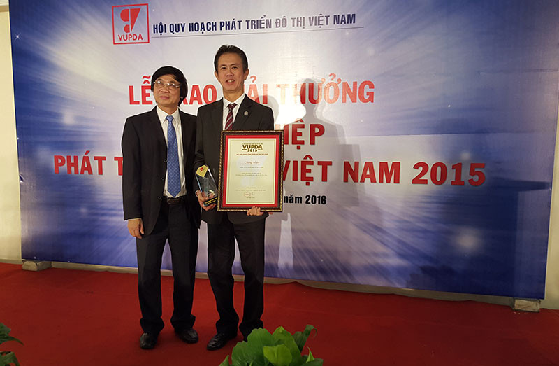 Nam Long đạt “Doanh nghiệp có thành tích trong sự nghiệp phát triển đô thị Việt Nam”