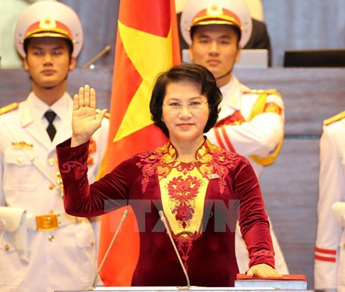 Chủ tịch Quốc hội Nguyễn Thị Kim Ngân tuyên thệ nhậm chức doanhnhansaigon