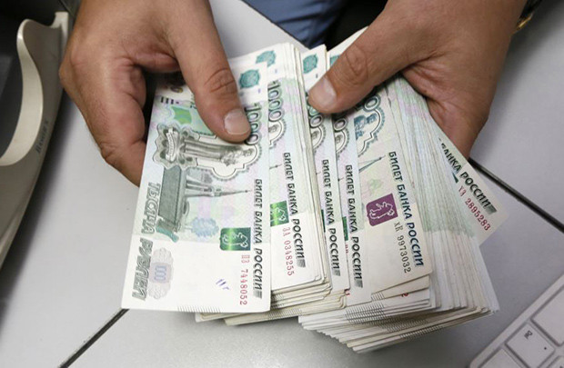 Vì sao giới đầu tư đổ xô mua đồng Ruble Nga?