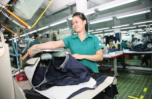 Để dệt may – da giày thoát “kiếp gia công”