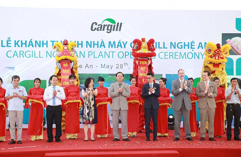 Cargill khai trương nhà máy thức ăn chăn nuôi tại Nghệ An