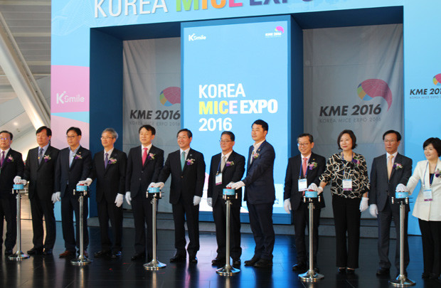 Khai mạc triển lãm du lịch Hàn Quốc Korea MICE Expo 2016