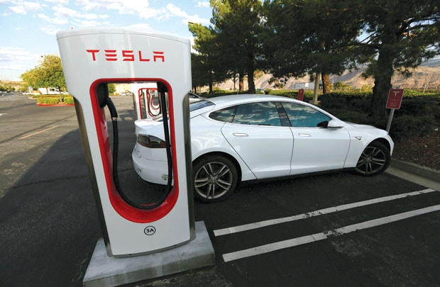 Tesla sẽ là gã khổng lồ?