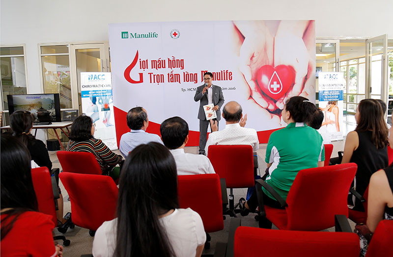 Manulife Việt Nam tổ chức hiến máu tình nguyện tại TP.HCM