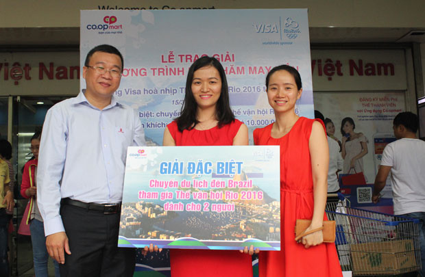 Saigon Co.op trao thưởng đặc biệt cho khách hàng