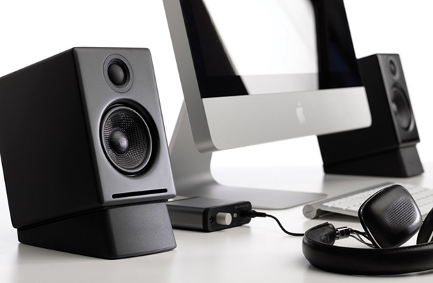 Soundcard USB - Nâng cấp laptop thành hệ thống giải trí cá nhân