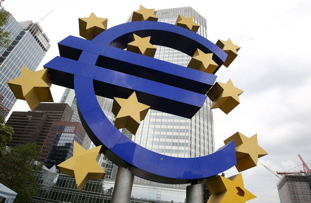 ECB nâng mức dự báo tăng trưởng kinh tế Eurozone 2016