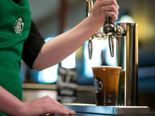 Tái định vị thương hiệu: Cách của Starbucks doanhnhansaigon