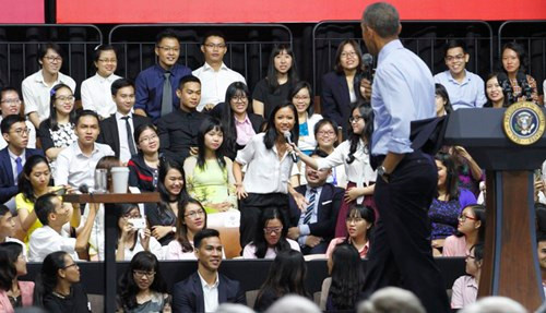 Tổng thống Mỹ Barak Obama giao lưu với các thủ lĩnh trẻ Việt Nam doanhnhansaigon