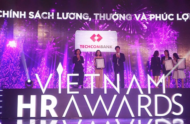 Techcombank được vinh danh tại Vietnam HR Awards 2016
