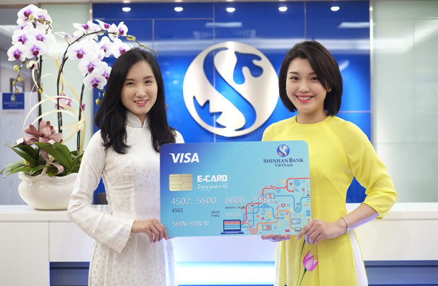 E-card - Thẻ tín dụng đầu tiên tại Việt Nam hỗ trợ giao dịch trực tuyến