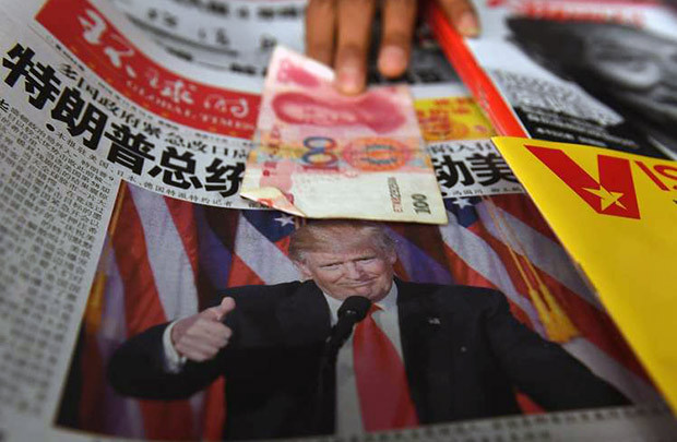 Tổng thống đắc cử Donald Trump và số phận của đồng CNY
