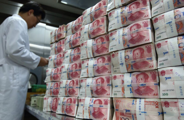 PBoC bơm gần 50 tỷ USD vào thị trường