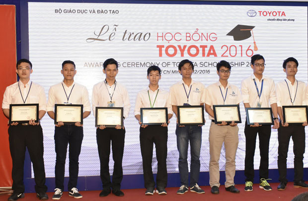 Toyota trao học bổng cho 115 sinh viên xuất sắc