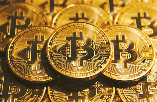 Bitcoin: lợi nhuận hấp dẫn, rủi ro cao