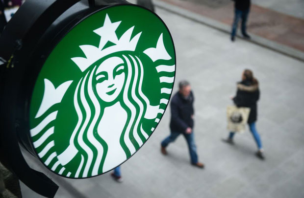 Mexico: Starbucks, McDonald’s bị vạ lây vì ông Trump