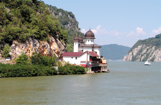 Danube - Dòng sông lơ đãng như một điệu valse