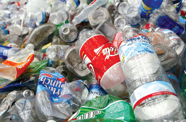 Rác thải chai nhựa London vượt tầm kiểm soát