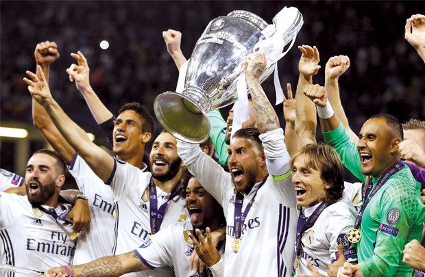 Real Madrid được thưởng đậm