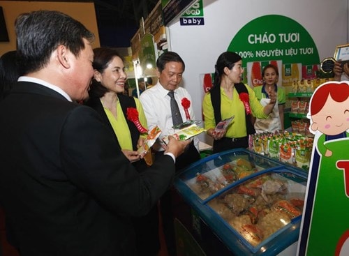 Hội chợ Triển lãm Tôn vinh hàng Việt 2017 doanhnhansaigon