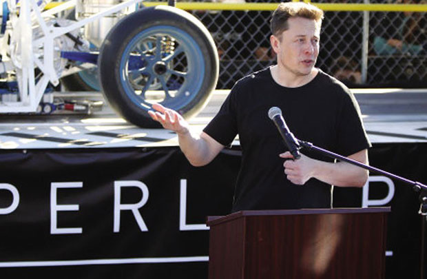 Tỷ phú Elon Musk sắp ra mắt tàu siêu tốc Hyperloop