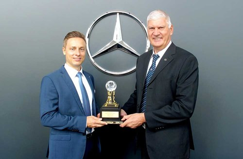 Mercedes Benz Vietnam Star nhận giải thưởng cung cấp dịch vụ hậu mãi xuất sắc nhất doanhnhansaigon
