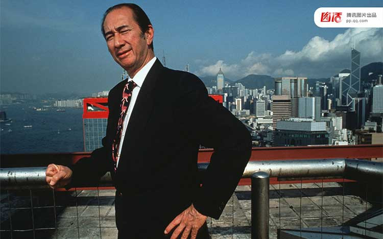 Hà Hồng Sân, ông trùm sòng bạc Macau, trong bức ảnh chụp ở Hong Kong năm 1993. Năm 2011, ông Hà đã nộp đơn kiện một số thành viên trong gia đình do tranh chấp cổ phần. Nguồn: Getty Images