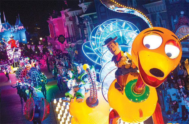 Quản trị doanh nghiệp trong môi trường đa văn hóa: Nhìn từ Disneyland Hồng Kông