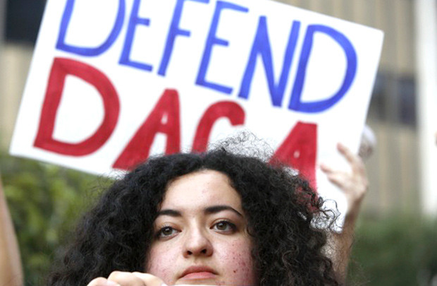 Tổng thống Donald Trump chấm dứt chương trình nhập cư DACA