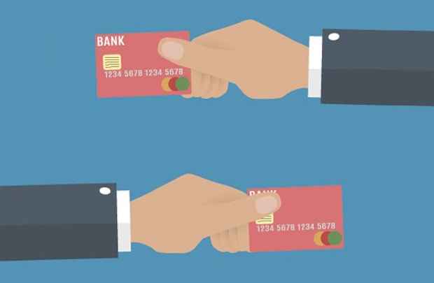 Thanh toán không dùng tiền mặt: Còn nhiều rào cản