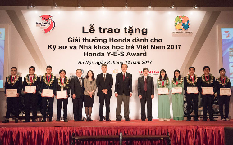 Honda Việt Nam trao giải thưởng Honda Y-E-S lần 12