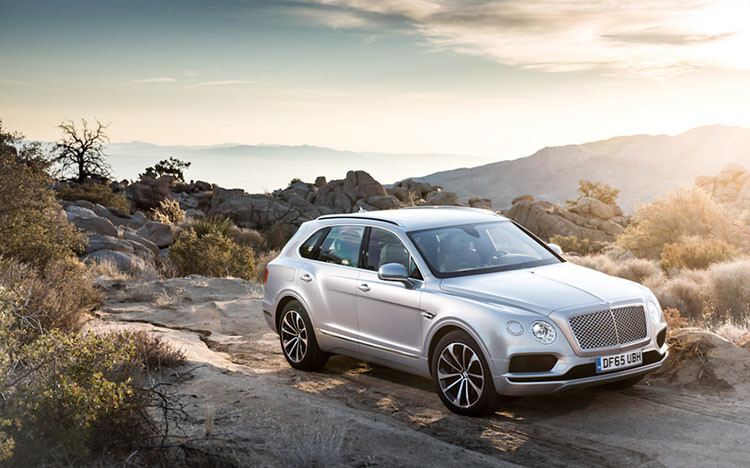 Bentley Bentayga được vinh danh cho hạng mục “SUV của năm”