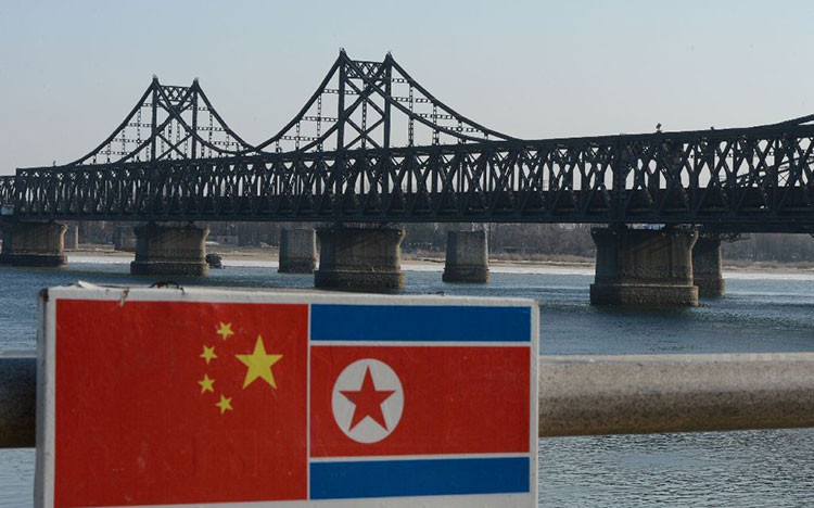 Triều Tiên yêu cầu tạm đóng cửa cầu nối Trung Quốc