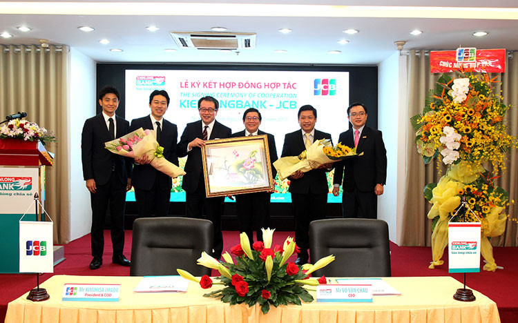 Kienlongbank và JCB hợp tác phát triển dịch vụ thẻ Quốc tế