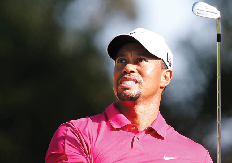 Bỏ hơn 4,7 tỷ đồng học golf với Tiger Woods