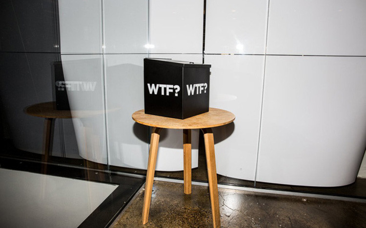 Một trong những hộp WTF -"What to Fix (Cần sửa gì) tại Havas New York. Nhân viên sẽ thả những tờ giấy ghi phàn nàn hay đề nghị của họ vào hộp này.