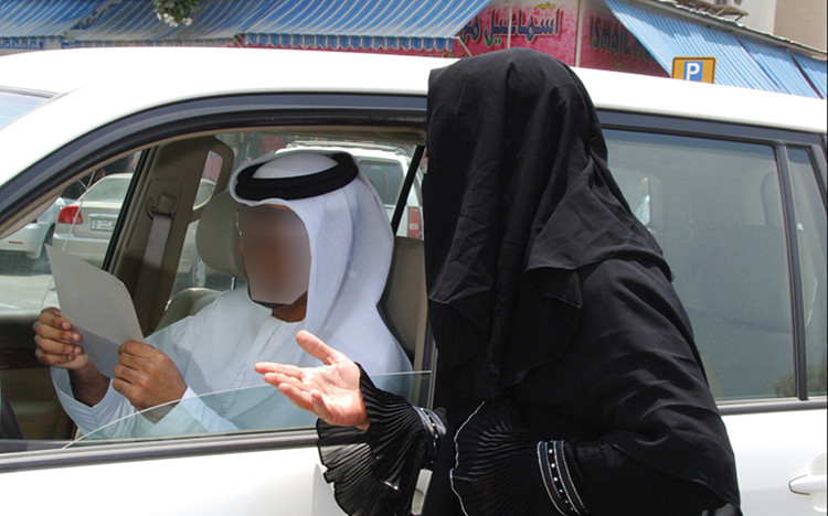 Dubai: Người ăn xin không nhận tiền lẻ