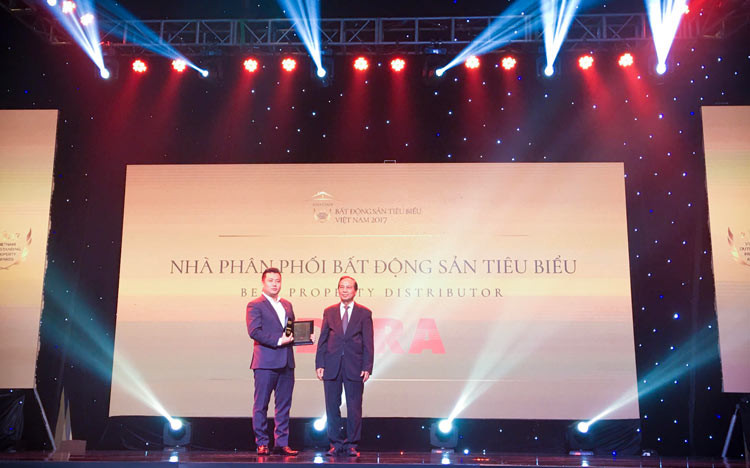 DKRA Việt Nam đạt giải thưởng Nhà phân phối Bất động sản tiêu biểu năm 2017