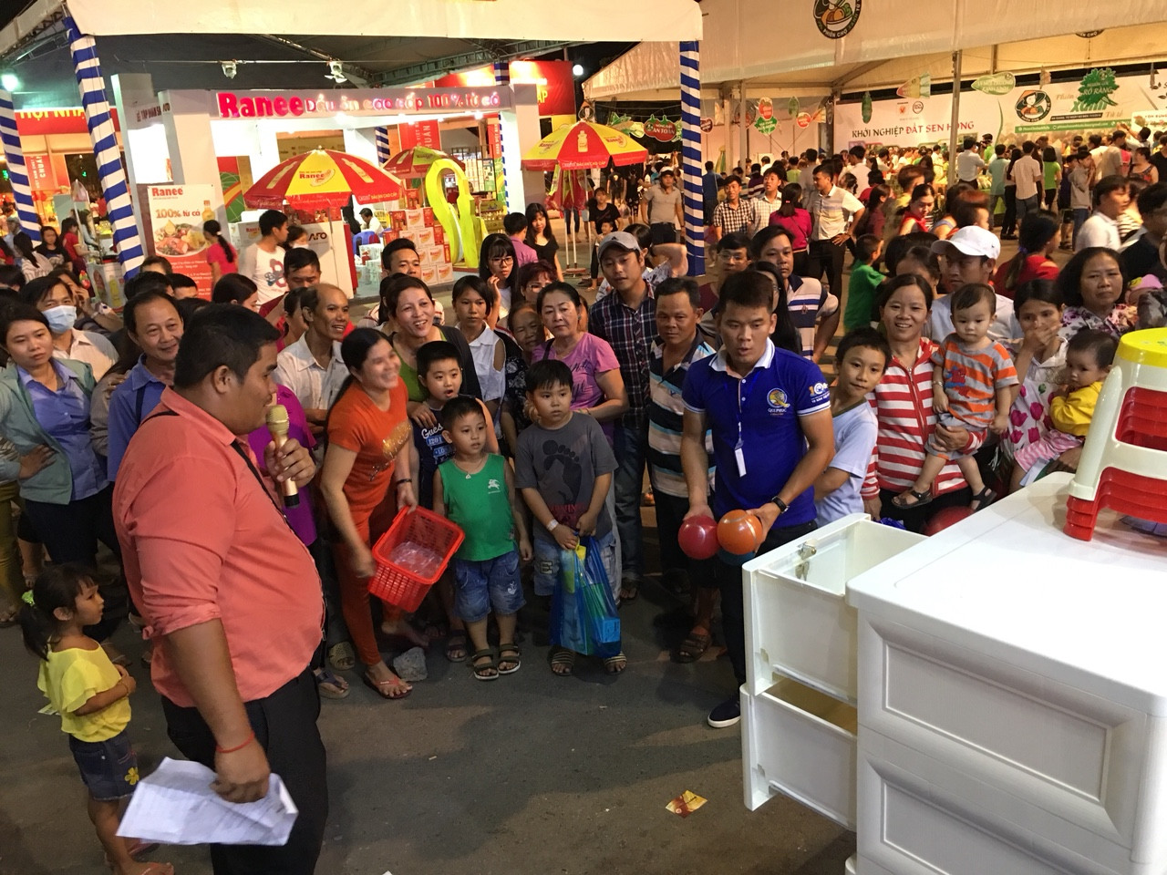 Qui Phúc tham gia Hội chợ Hàng Việt Nam chất lượng cao năm 2018