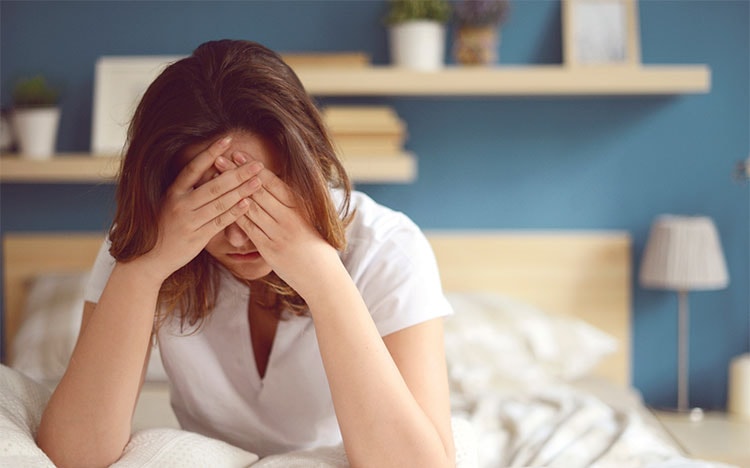 6 nguyên nhân và cách xua tan cơn đau đầu buổi sáng
